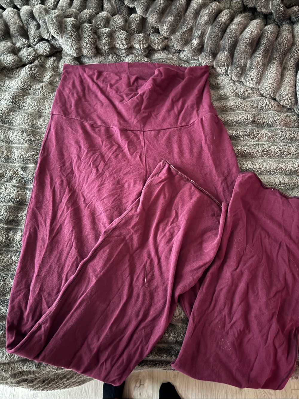 SKIMS Womens Leggings in Plum